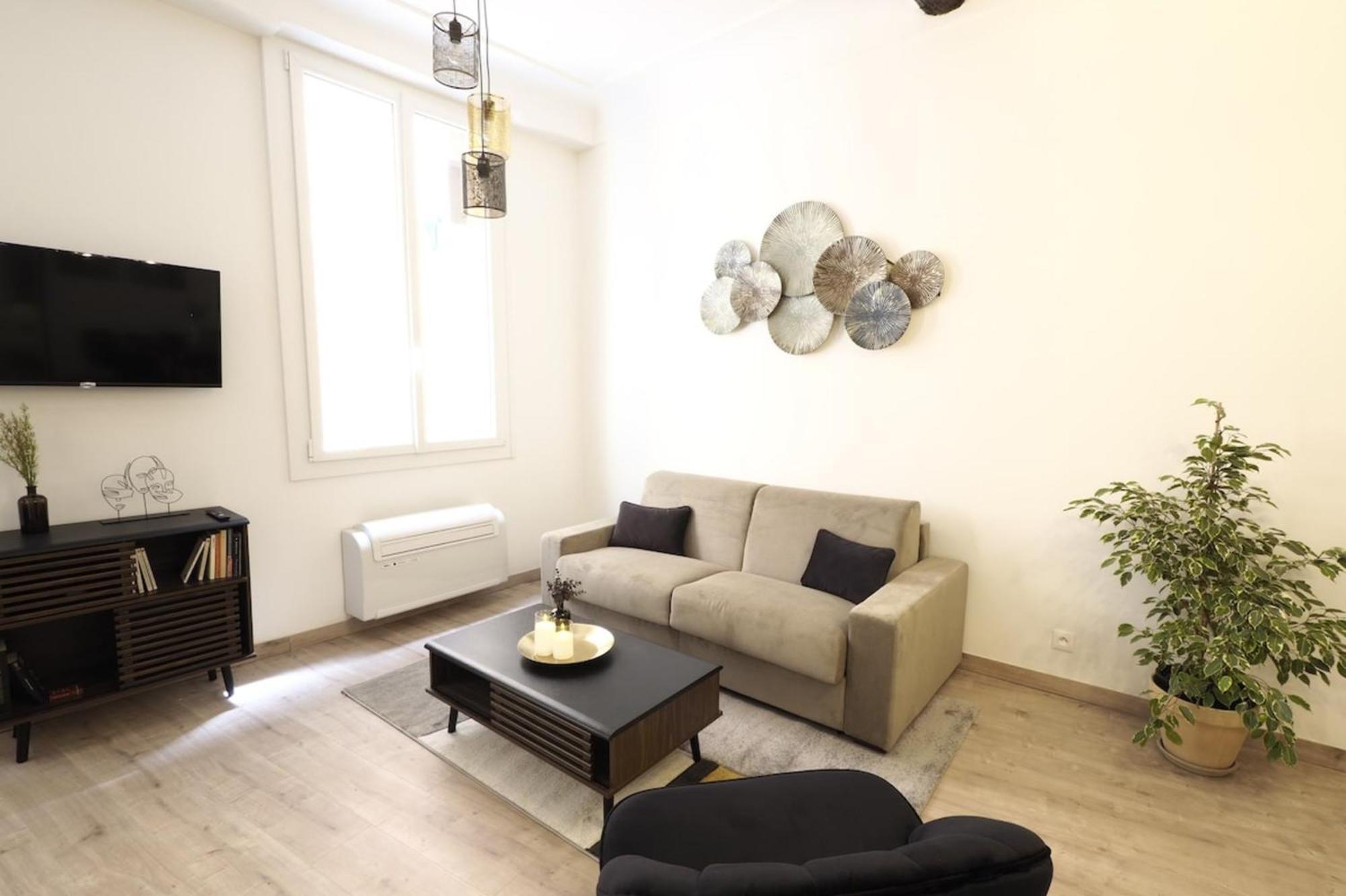 06R - Nice Modern Apartment - Vieux نيس المظهر الخارجي الصورة